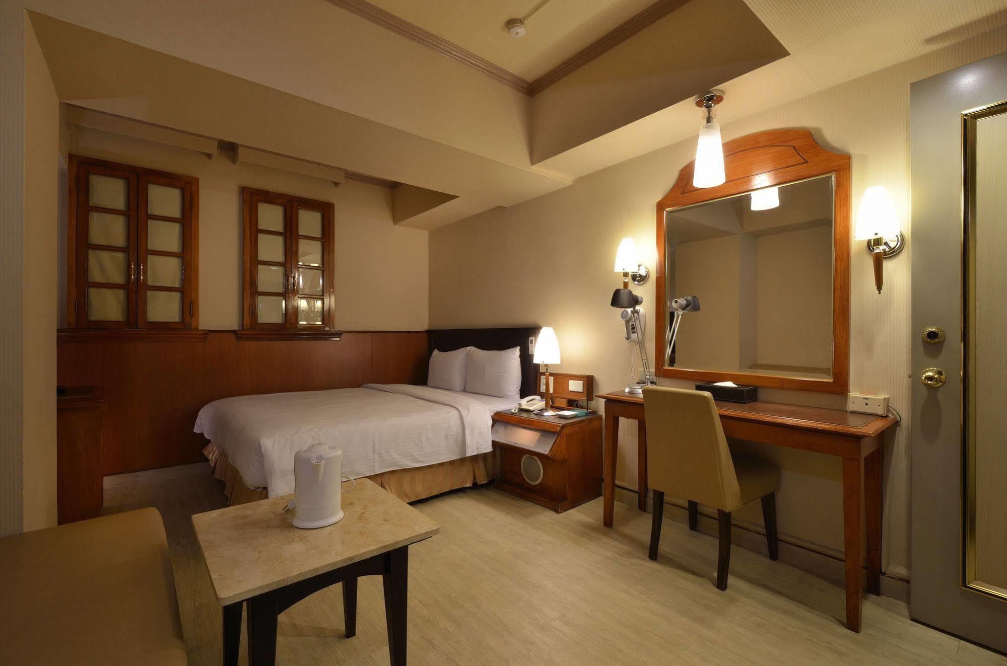 גאושיונג Goodness Hotel מראה חיצוני תמונה