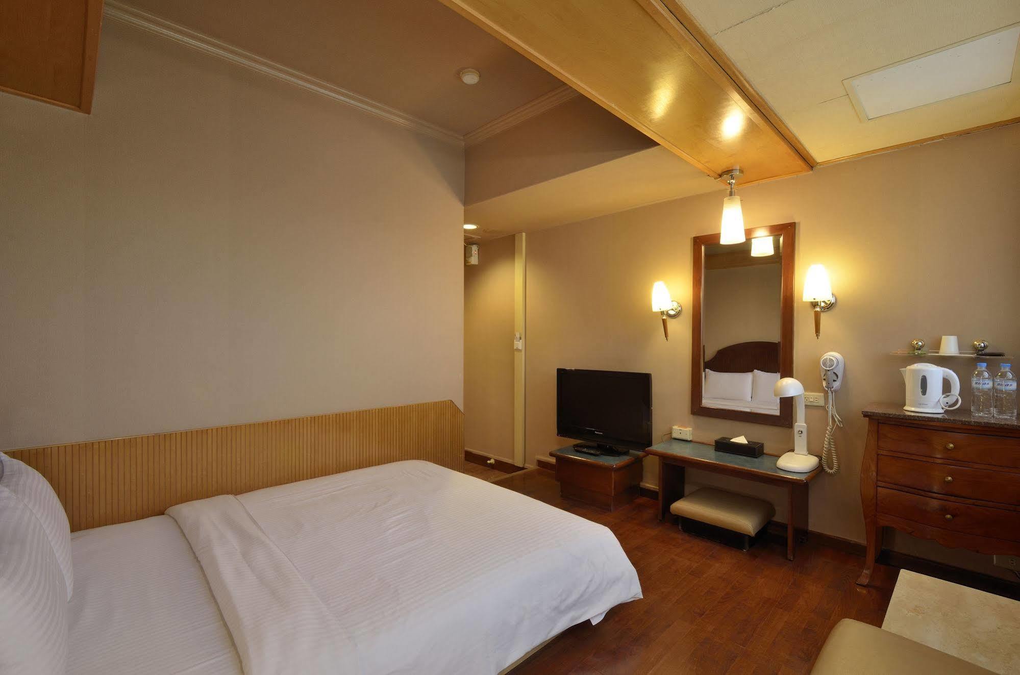 גאושיונג Goodness Hotel מראה חיצוני תמונה