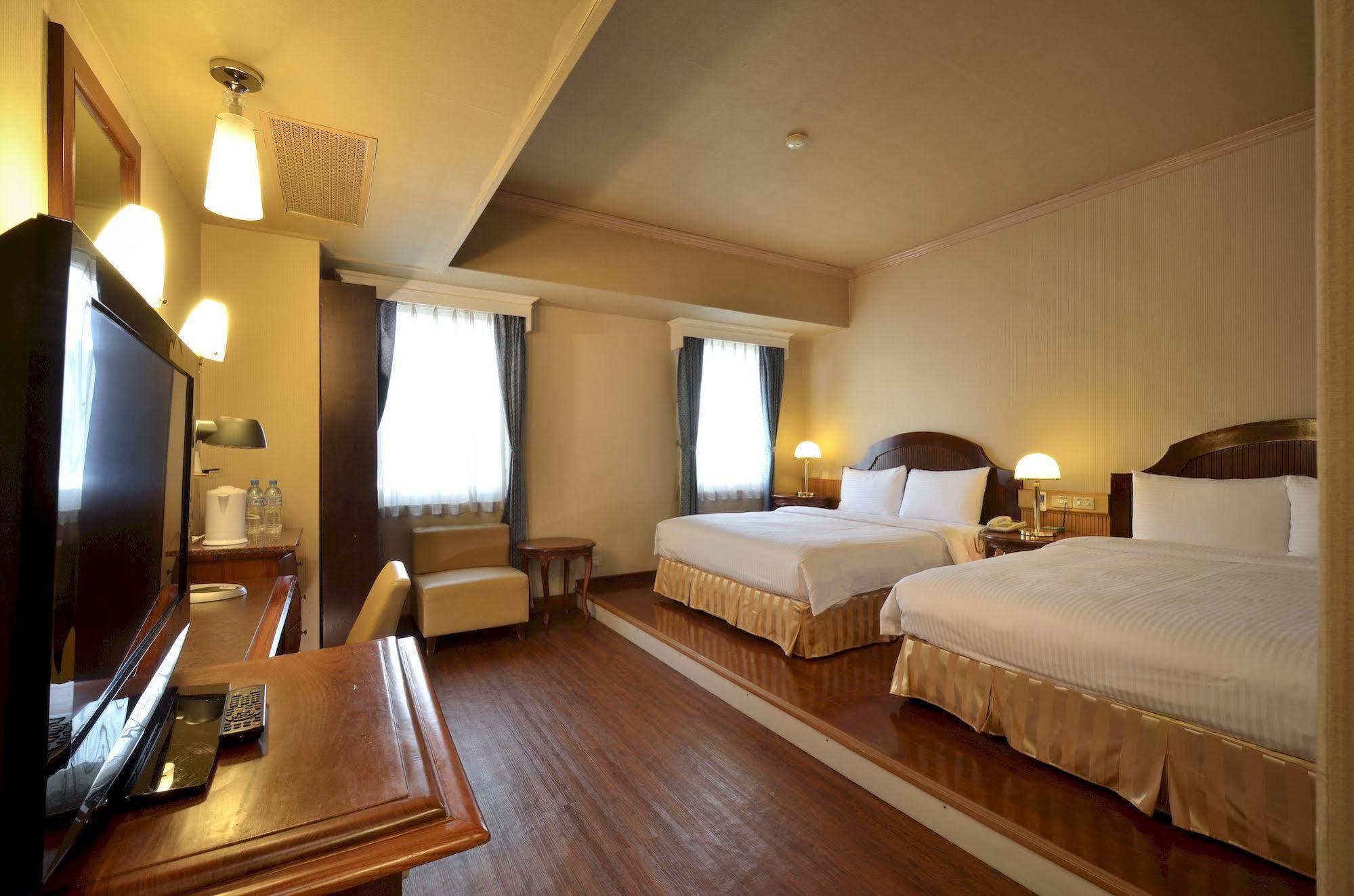 גאושיונג Goodness Hotel מראה חיצוני תמונה